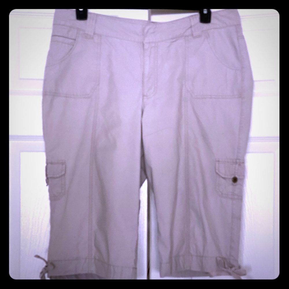 Lee RIDERS COPPER 15/16 Sand Khaki Bermuda Shorts